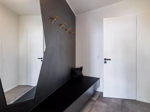 Pronájem vily, Praha - Horní Měcholupy, U Golfu, 248 m2