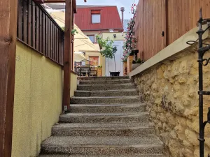 Prodej ubytování, Turnov, Hluboká, 600 m2