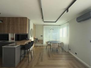 Pronájem bytu 4+kk, Praha - Zličín, Sazovická, 158 m2