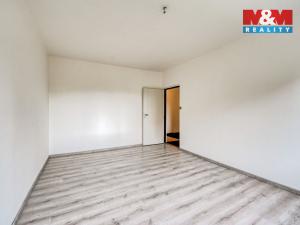 Prodej bytu 3+1, Plzeň - Skvrňany, Vojanova, 70 m2