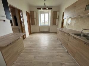Pronájem bytu 3+1, Opava, Krnovská, 74 m2