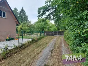 Prodej pozemku pro bydlení, Kněžmost, 2031 m2