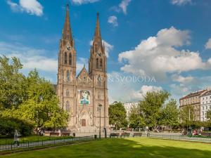Pronájem restaurace, Praha - Nové Město, Legerova, 296 m2