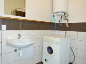 Pronájem bytu 1+1, Ústí nad Labem - Klíše, Na Popluží, 56 m2