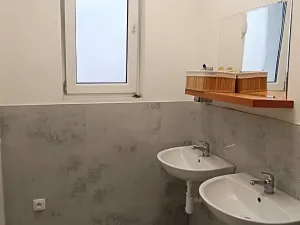 Pronájem obchodního prostoru, Přerov, Škodova, 407 m2