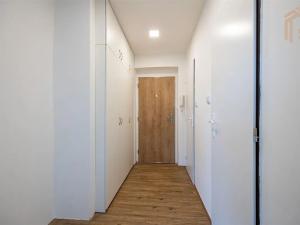 Prodej bytu 3+1, Praha - Podolí, Na Topolce, 83 m2