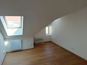 Pronájem bytu 2+kk, Praha - Nusle, Jaromírova, 46 m2