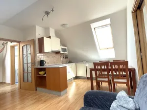 Pronájem bytu 2+kk, Jesenice, Do Polí, 55 m2