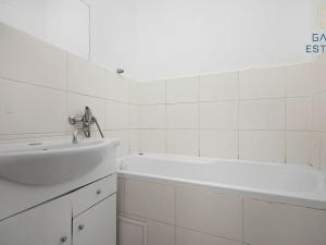 Prodej bytu 2+1, Holešov, Masarykova, 61 m2
