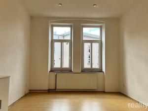 Prodej bytu 2+1, Děčín, Divišova, 71 m2