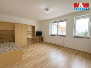 Prodej bytu 2+1, Praha - Suchdol, K Horoměřicům, 80 m2