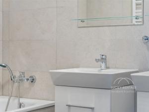 Pronájem bytu 1+kk, Praha - Chodov, Líbalova, 32 m2