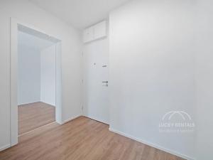 Pronájem bytu 1+kk, Praha - Chodov, Líbalova, 32 m2