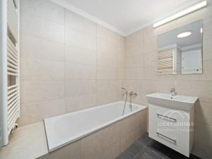Pronájem bytu 2+kk, Praha - Chodov, Líbalova, 47 m2