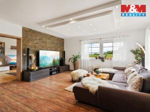 Prodej rodinného domu, Chuchelna, 290 m2