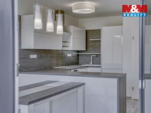 Prodej rodinného domu, Plzeň - Radobyčice, Řadová, 139 m2