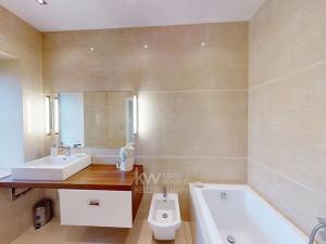 Pronájem bytu 3+1, Praha - Malá Strana, U železné lávky, 125 m2