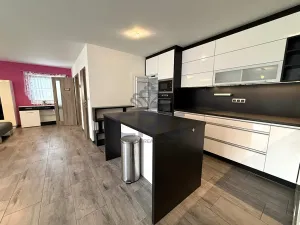 Pronájem bytu 3+kk, Moravské Knínice, Pod Školou, 114 m2