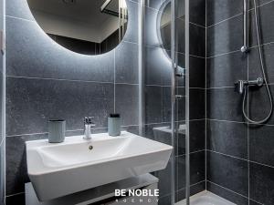 Pronájem bytu 1+kk, Praha - Vršovice, Kubánské náměstí, 22 m2