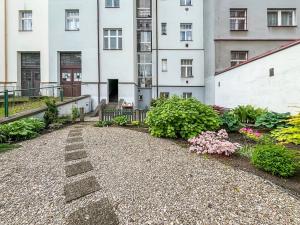 Pronájem bytu 2+1, Hradec Králové, Nerudova, 78 m2