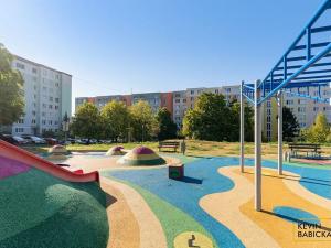 Prodej bytu 3+1, Brno, Zikova, 76 m2