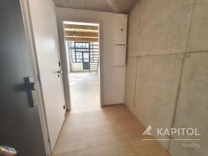 Pronájem bytu 2+kk, Praha - Vysočany, Kolbenova, 58 m2