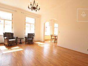 Pronájem bytu 3+1, Praha - Vinohrady, Záhřebská, 98 m2