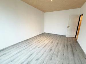 Pronájem bytu 2+1, Poběžovice, Budovatelů, 67 m2