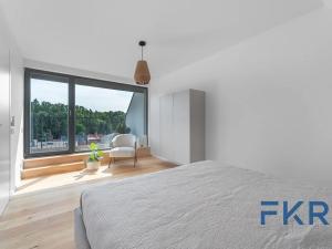 Prodej bytu 4+kk, Praha - Řeporyje, Smíchovská, 125 m2