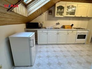 Pronájem bytu 3+kk, Praha - Ruzyně, Rakovnická, 75 m2