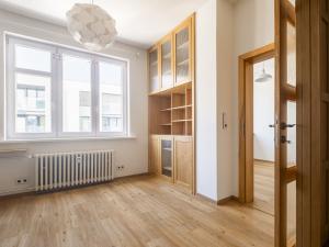 Prodej bytu 3+1, Praha - Libeň, Zenklova, 76 m2