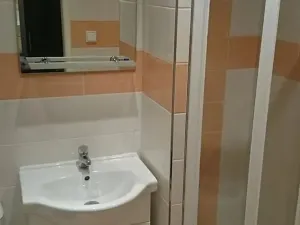 Pronájem bytu 1+kk, Praha - Vršovice, Jerevanská, 27 m2