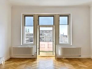 Pronájem bytu 4+1, Praha - Nové Město, 157 m2
