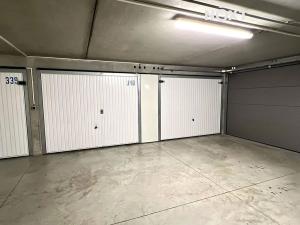 Pronájem bytu 2+kk, Praha - Hlubočepy, Högerova, 58 m2