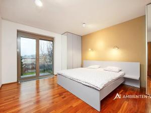 Pronájem bytu 3+kk, Brno, Kopečná, 98 m2