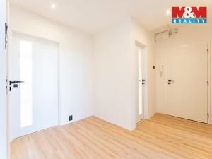 Prodej bytu 3+1, Praha - Bohnice, Poznaňská, 74 m2