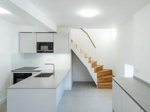 Pronájem bytu 4+1, Praha, Karoliny Světlé, 151 m2
