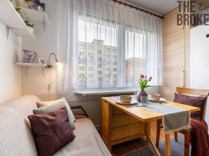 Prodej bytu 2+kk, Úpice, Pod Skalkou, 35 m2