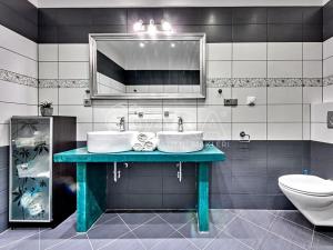 Prodej rodinného domu, Vrchlabí, 429 m2