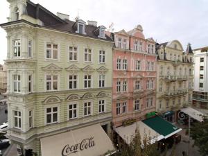 Pronájem bytu 2+1, Karlovy Vary, Zeyerova, 60 m2