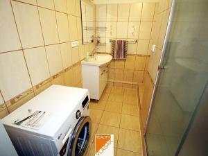 Pronájem bytu 2+1, Kadaň, Na Podlesí, 61 m2
