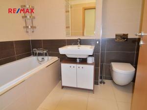 Pronájem bytu 2+kk, Praha - Stodůlky, Svitákova, 57 m2