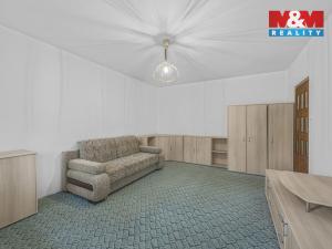 Prodej bytu 1+kk, Pardubice - Polabiny, Valčíkova, 37 m2