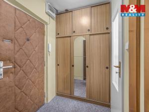 Prodej bytu 1+kk, Pardubice - Polabiny, Valčíkova, 37 m2