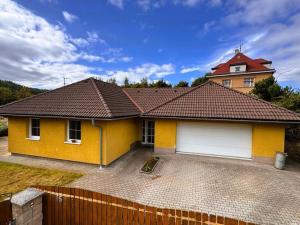 Prodej rodinného domu, Jablonec nad Nisou - Rýnovice, Maxe Švabinského, 185 m2