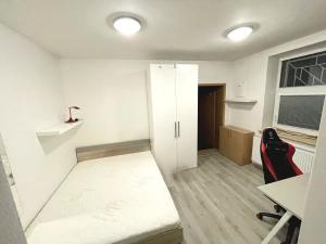 Pronájem bytu 1+kk, Zlín, Kvítková, 23 m2