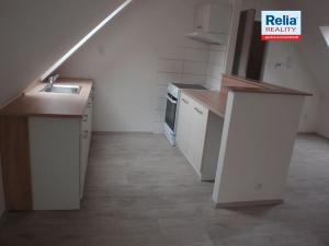 Pronájem bytu 3+kk, Liberec, Na Kopečku, 67 m2
