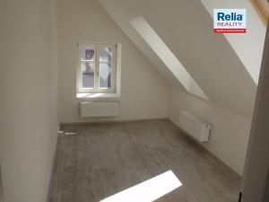 Pronájem bytu 3+kk, Liberec, Na Kopečku, 67 m2