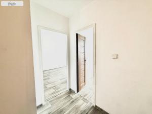 Prodej bytu 2+kk, Praha - Písnice, Na okruhu, 43 m2