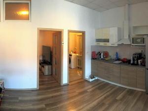 Pronájem bytu 2+kk, Hrušovany u Brna, Masarykova, 44 m2